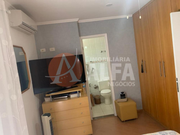 Imagem Casa com 3 Quartos à Venda, 221 m² em Granja Viana - Cotia Imagem Casa com 3 Quartos à Venda, 221 m² em Granja Viana - Cotia
