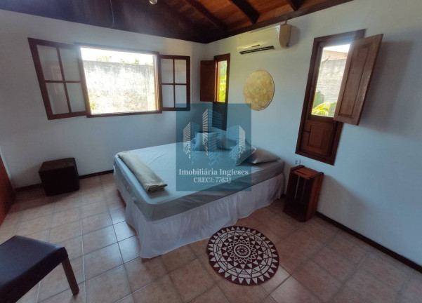 Imagem Casa com 3 Quartos à Venda, 368 m² em São João Do Rio Vermelho - Florianópolis Imagem Casa com 3 Quartos à Venda, 368 m² em São João Do Rio Vermelho - Florianópolis