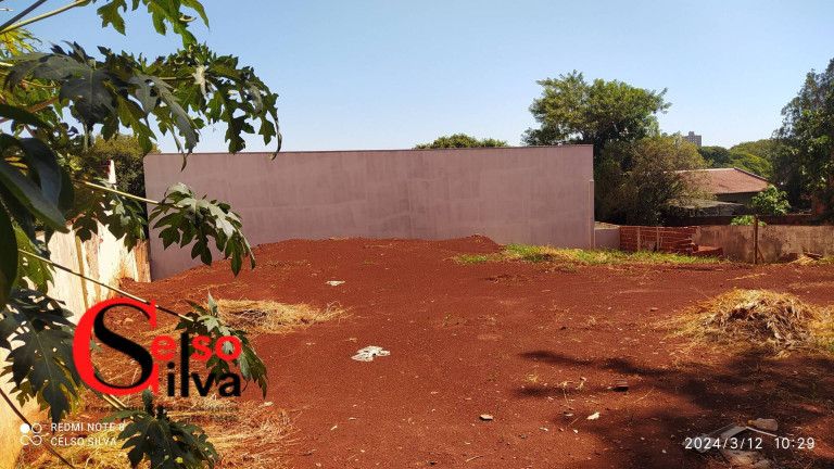 Imagem Terreno à Venda, 450 m² em Zona 07 - Maringá Imagem Terreno à Venda, 450 m² em Zona 07 - Maringá