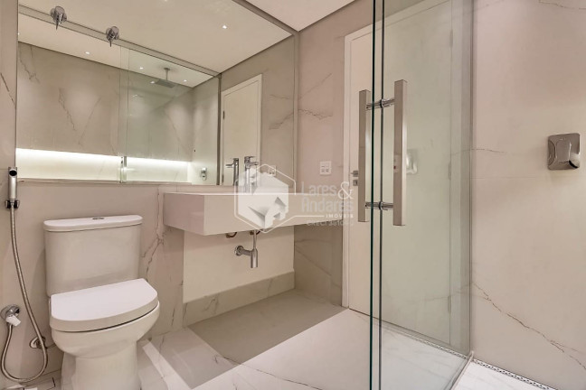 Imagem Apartamento com 3 Quartos à Venda, 213 m² em Cerqueira César - São Paulo Imagem Apartamento com 3 Quartos à Venda, 213 m² em Cerqueira César - São Paulo