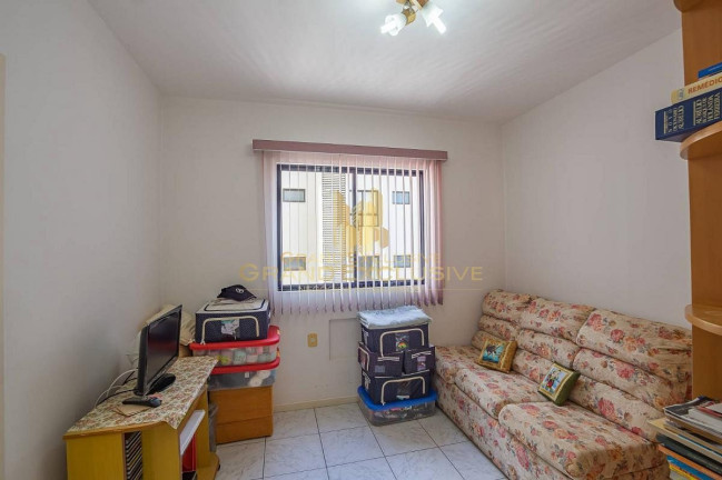 Imagem Apartamento com 3 Quartos à Venda, 153 m² em Centro - Balneário Camboriú Imagem Apartamento com 3 Quartos à Venda, 153 m² em Centro - Balneário Camboriú