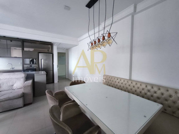Apartamento com 2 Quartos à Venda, 74 m² em Barreiros - São José