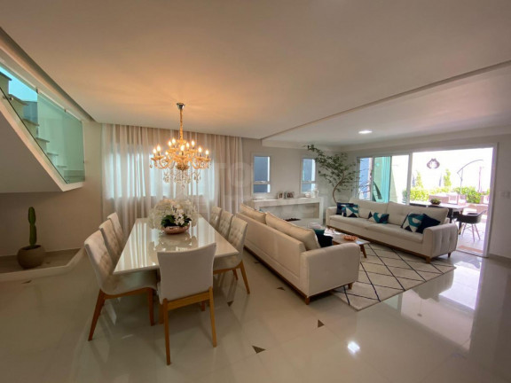 Imagem Casa com 4 Quartos à Venda, 388 m² em Tamboré - Santana De Parnaíba Imagem Casa com 4 Quartos à Venda, 388 m² em Tamboré - Santana De Parnaíba