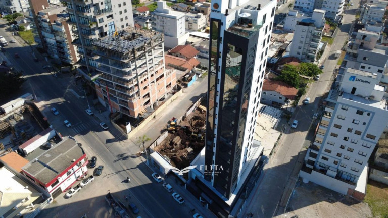 Imagem Apartamento com 3 Quartos à Venda, 100 m² em Itacolomi - Balneário Piçarras Imagem Apartamento com 3 Quartos à Venda, 100 m² em Itacolomi - Balneário Piçarras
