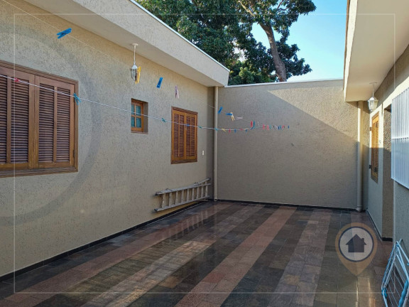 Imagem Casa com 3 Quartos à Venda, 250 m² em Vila Milton - Guarulhos