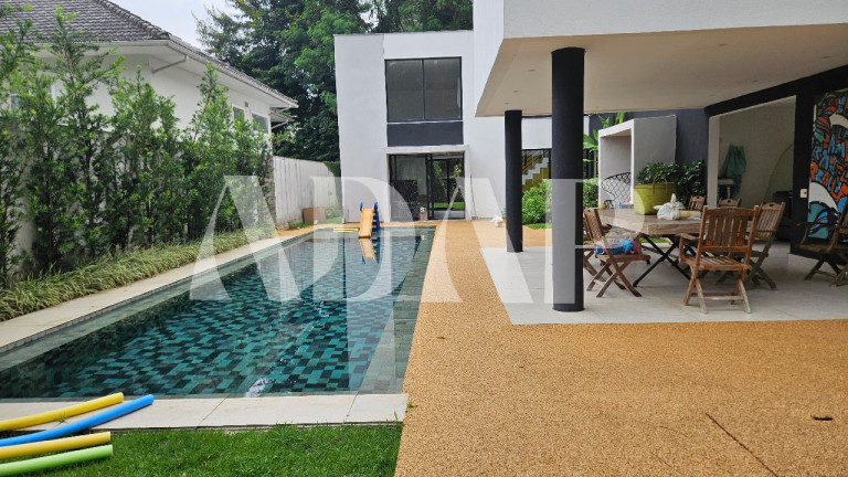 Imagem Casa com 5 Quartos à Venda, 620 m² em Itanhangá - Rio De Janeiro Imagem Casa com 5 Quartos à Venda, 620 m² em Itanhangá - Rio De Janeiro