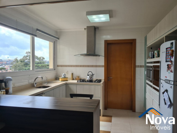 Imagem Imóvel com 3 Quartos à Venda, 139 m² em Sagrada Família - Caxias Do Sul Imagem Imóvel com 3 Quartos à Venda, 139 m² em Sagrada Família - Caxias Do Sul