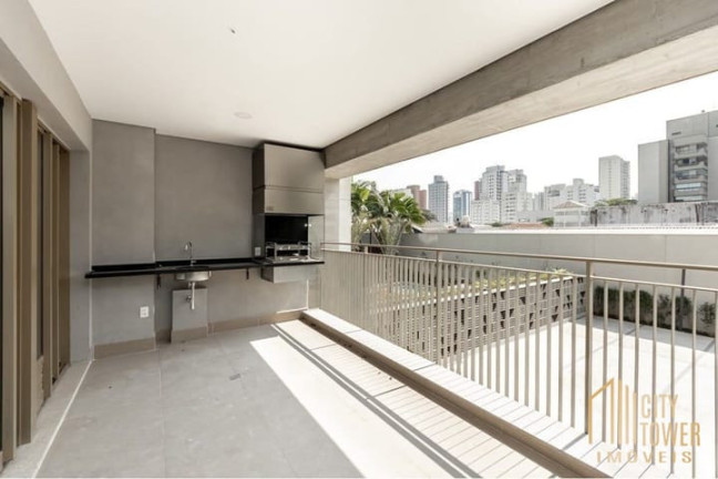 Apartamento com 2 Quartos à Venda, 102 m² em Moema - São Paulo