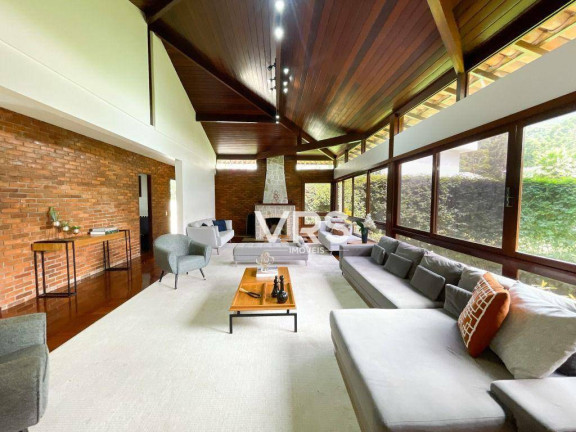 Imagem Casa com 5 Quartos à Venda, 258 m² em Quebra Frascos - Teresópolis Imagem Casa com 5 Quartos à Venda, 258 m² em Quebra Frascos - Teresópolis