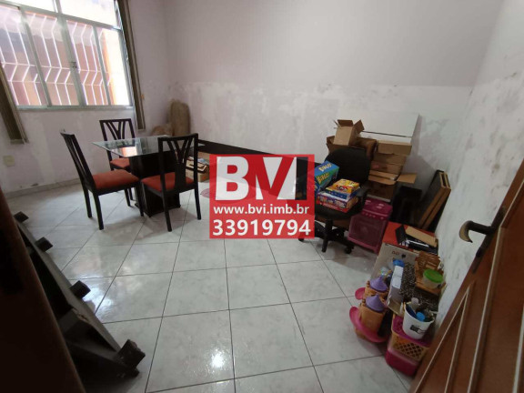 Imagem Casa com 3 Quartos à Venda, 220 m² em Penha Circular - Rio De Janeiro Imagem Casa com 3 Quartos à Venda, 220 m² em Penha Circular - Rio De Janeiro