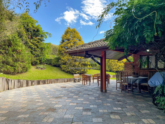 Casa de Condomínio com 4 Quartos à Venda, 206 m² em Parque Pedra Do Baú - Campos Do Jordão
