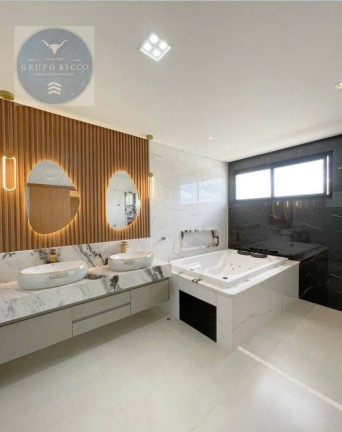 Casa com 4 Quartos à Venda, 360 m² em Jardins Nápoles - Senador Canedo