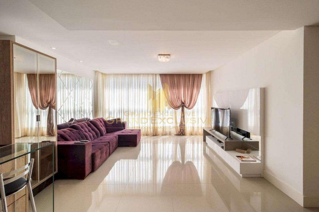 Foto do imóvel Apartamento com 3 Quartos à Venda, 125 m² em Centro - Balneário Camboriú