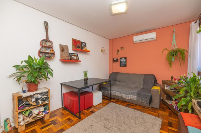 Imagem Imóvel com 2 Quartos à Venda, em Cidade Baixa - Porto Alegre Imagem Imóvel com 2 Quartos à Venda, em Cidade Baixa - Porto Alegre