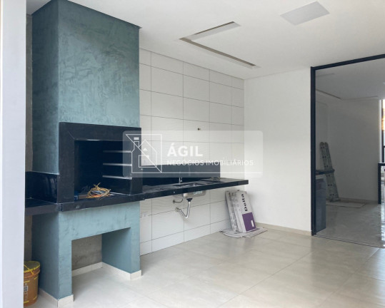 Imagem Casa com 3 Quartos à Venda, 250 m² em Loteamento Villa Branca - Jacareí Imagem Casa com 3 Quartos à Venda, 250 m² em Loteamento Villa Branca - Jacareí