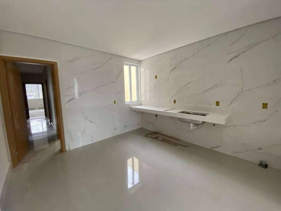 Imagem Apartamento com 3 Quartos à Venda, 210 m²