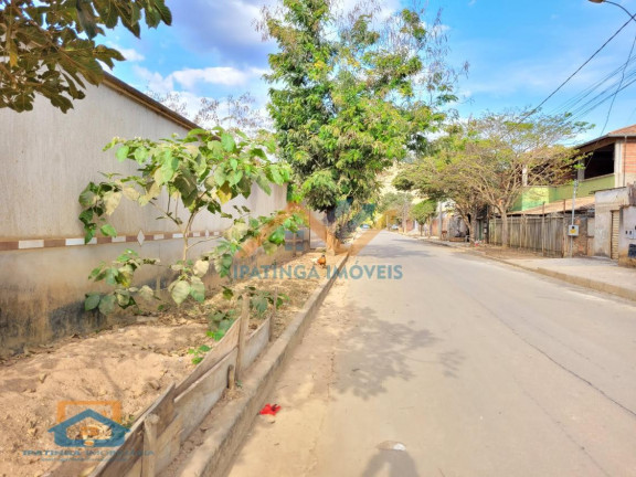 Apartamento com 4 Quartos à Venda, 330 m² em Centro - Vale Verde