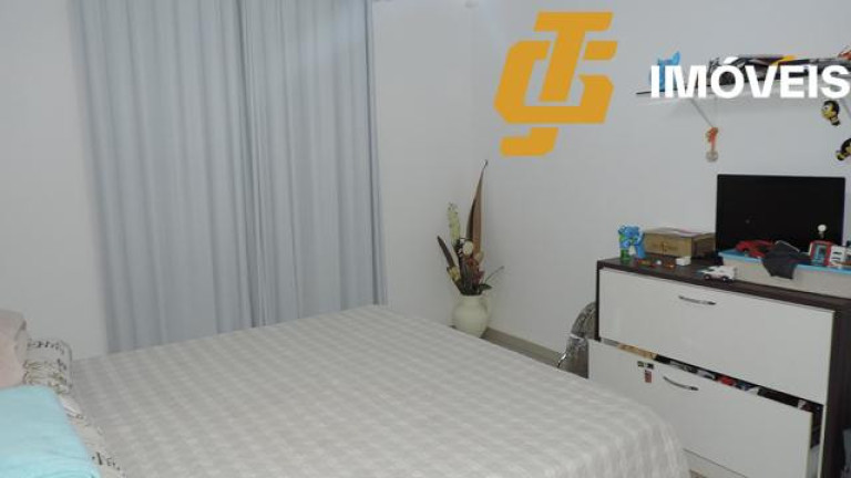 Imagem Casa com 3 Quartos à Venda, 312 m² em Tabuleiro - Camboriú