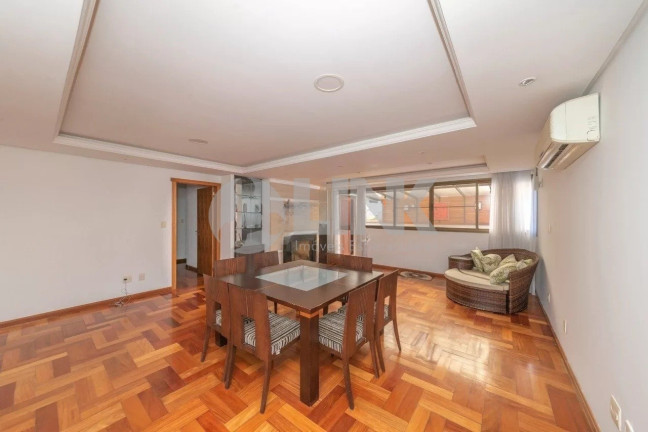 Imagem Apartamento com 3 Quartos à Venda, 261 m² em Menino Deus - Porto Alegre Imagem Apartamento com 3 Quartos à Venda, 261 m² em Menino Deus - Porto Alegre