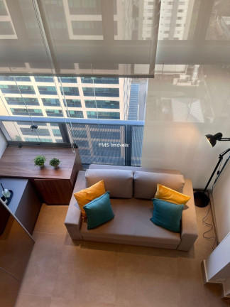 Imóvel com 1 Quarto para Alugar, 32 m² em Moema - São Paulo