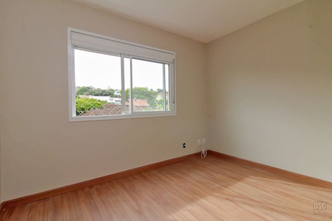 Imagem Apartamento com 3 Quartos à Venda, 74 m² em Teresópolis - Porto Alegre