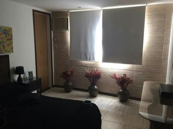 Imagem Casa à Venda, em Lauro De Freitas - Lauro De Freitas Imagem Casa à Venda, em Lauro De Freitas - Lauro De Freitas