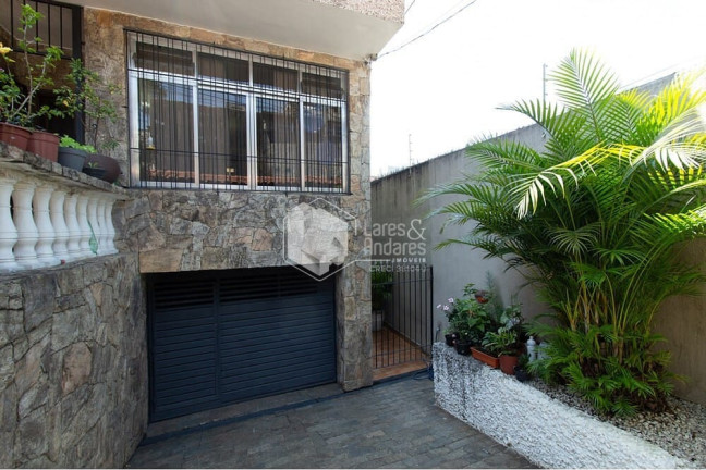 Imagem Casa com 3 Quartos à Venda, 154 m² em Indianópolis - São Paulo Imagem Casa com 3 Quartos à Venda, 154 m² em Indianópolis - São Paulo