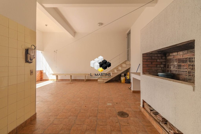 Imagem Casa com 3 Quartos à Venda, 259 m² em Bom Jesus - Porto Alegre