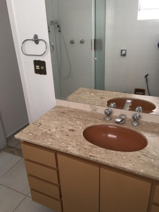 Imagem Sobrado com 3 Quartos para Alugar, 160 m² em Cambuci - São Paulo Imagem Sobrado com 3 Quartos para Alugar, 160 m² em Cambuci - São Paulo
