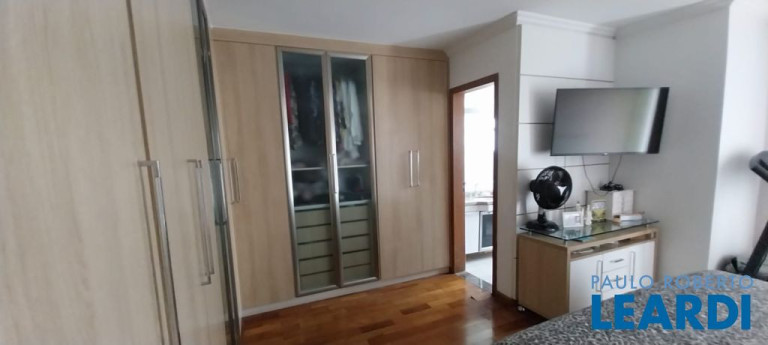 Imagem Sobrado com 4 Quartos à Venda, 250 m² em Vila Valparaíso - Santo André Imagem Sobrado com 4 Quartos à Venda, 250 m² em Vila Valparaíso - Santo André