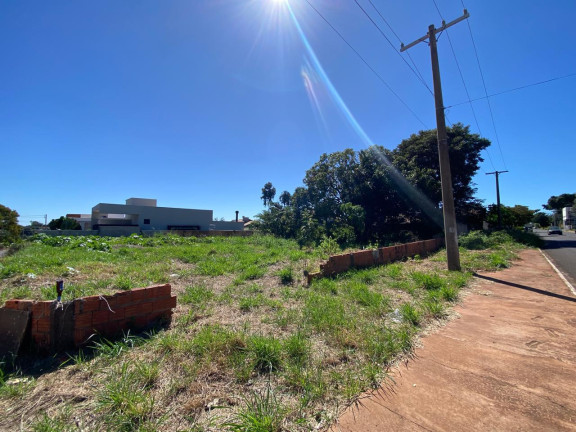 Terreno à Venda, 360 m² em Vila Morumbi - Campo Grande
