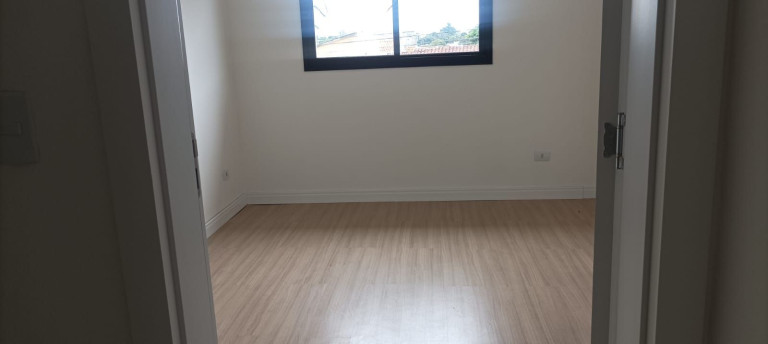 Imagem Casa com 3 Quartos à Venda, 107 m² em Xaxim - Curitiba Imagem Casa com 3 Quartos à Venda, 107 m² em Xaxim - Curitiba