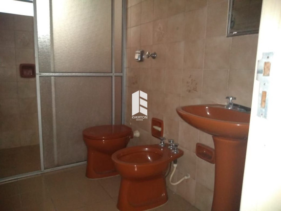 Imagem Apartamento com 2 Quartos à Venda, 110 m² em Centro - Santa Maria