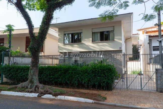 Imagem Casa com 4 Quartos à Venda, 280 m² em Pacaembu - São Paulo