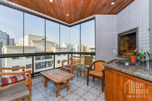 Imagem Apartamento com 4 Quartos à Venda, 200 m² em Moema - São Paulo