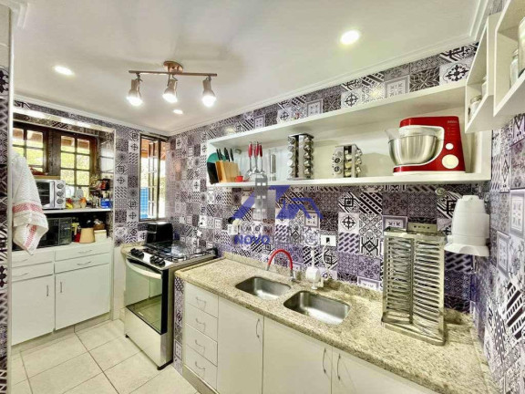 Imagem Casa com 3 Quartos à Venda, 280 m² em Vila Appia Antica - Carapicuíba