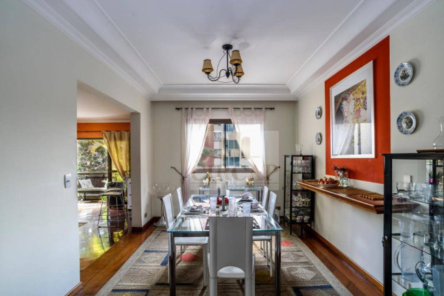 Imagem Apartamento com 4 Quartos à Venda, 210 m² em Moema - São Paulo