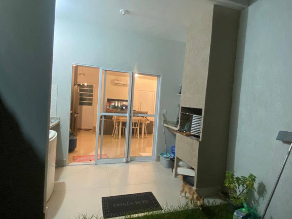 Imagem Casa com 3 Quartos à Venda, 114 m² em Novo Paraíso - Cuiabá