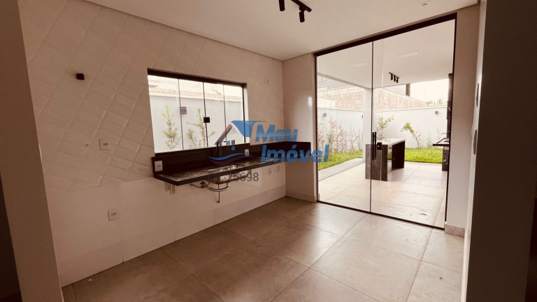 Casa com 3 Quartos à Venda, 204 m² em Residencial Villa Suiça - Cidade Ocidental