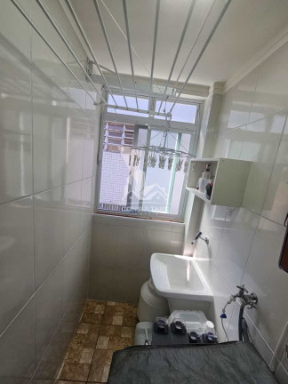 Imagem Apartamento com 2 Quartos à Venda, 70 m² em José Menino - Santos