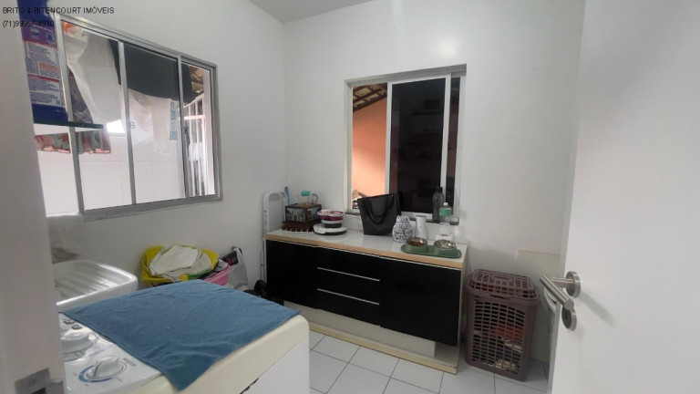 Imagem Casa com 3 Quartos à Venda, 272 m² em Stella Maris - Salvador Imagem Casa com 3 Quartos à Venda, 272 m² em Stella Maris - Salvador