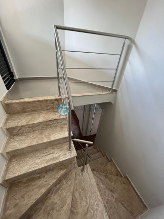 Imagem Casa de Condomínio com 3 Quartos à Venda, 124 m² em Uberaba - Curitiba Imagem Casa de Condomínio com 3 Quartos à Venda, 124 m² em Uberaba - Curitiba
