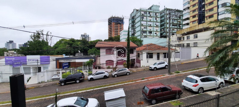 Imagem Apartamento com 2 Quartos à Venda, 78 m² em Nossa Senhora De Lourdes - Santa Maria Imagem Apartamento com 2 Quartos à Venda, 78 m² em Nossa Senhora De Lourdes - Santa Maria