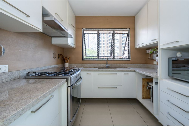 Imagem Apartamento com 3 Quartos à Venda, 184 m² em Vila Suzana - São Paulo