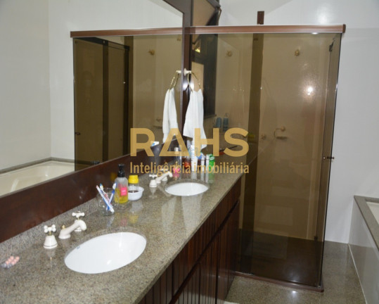 Imagem Casa de Condomínio com 4 Quartos à Venda, 460 m² em Saguaçu - Joinville Imagem Casa de Condomínio com 4 Quartos à Venda, 460 m² em Saguaçu - Joinville