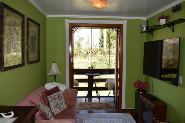 Imagem Imóvel com 2 Quartos à Venda, 52 m² em Região Do Alto Da Boa Vista - Campos Do Jordão Imagem Imóvel com 2 Quartos à Venda, 52 m² em Região Do Alto Da Boa Vista - Campos Do Jordão