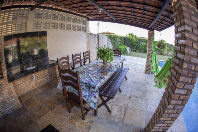 Imagem Casa com 6 Quartos à Venda, 442 m² em Icaraí - Caucaia Imagem Casa com 6 Quartos à Venda, 442 m² em Icaraí - Caucaia