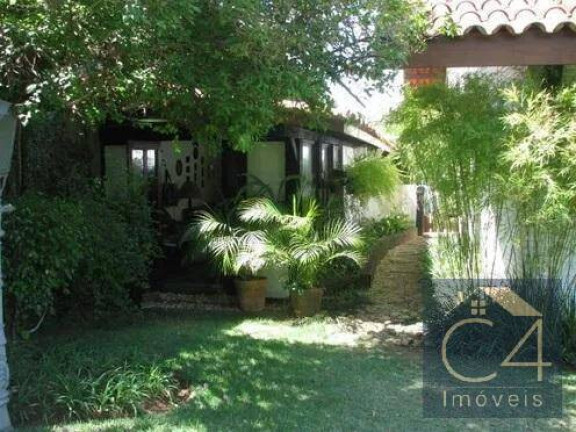 Imagem Sobrado com 5 Quartos à Venda, 688 m² em Jardim Das Colinas - São José Dos Campos