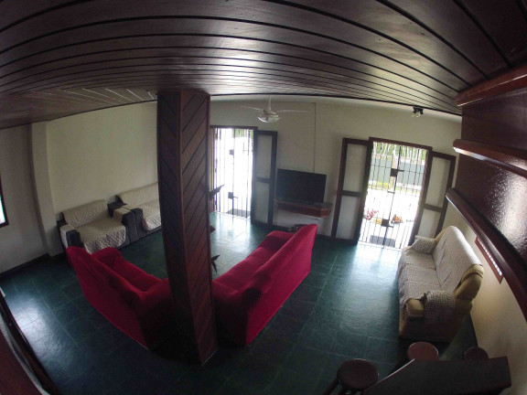 Imagem Casa com 4 Quartos para Temporada, 200 m² em Praia Grande - Ubatuba Imagem Casa com 4 Quartos para Temporada, 200 m² em Praia Grande - Ubatuba