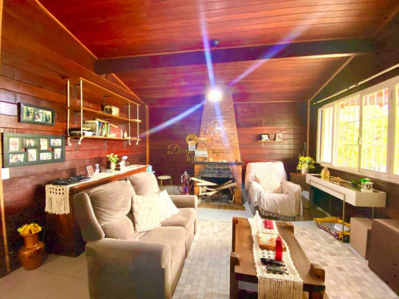 Imagem Casa com 4 Quartos à Venda, 209 m² em Fazenda Suiça - Teresópolis Imagem Casa com 4 Quartos à Venda, 209 m² em Fazenda Suiça - Teresópolis